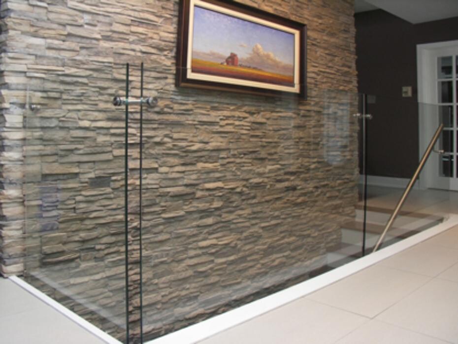 Images Fort Rouge Glass Ltd