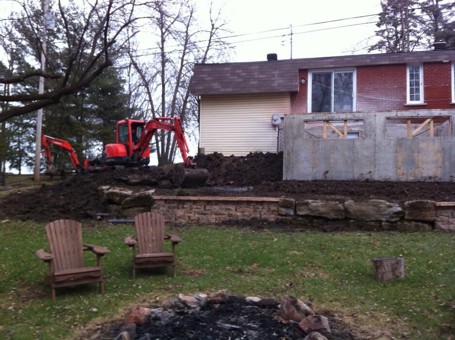 Images Excavation Daniel Bonneau