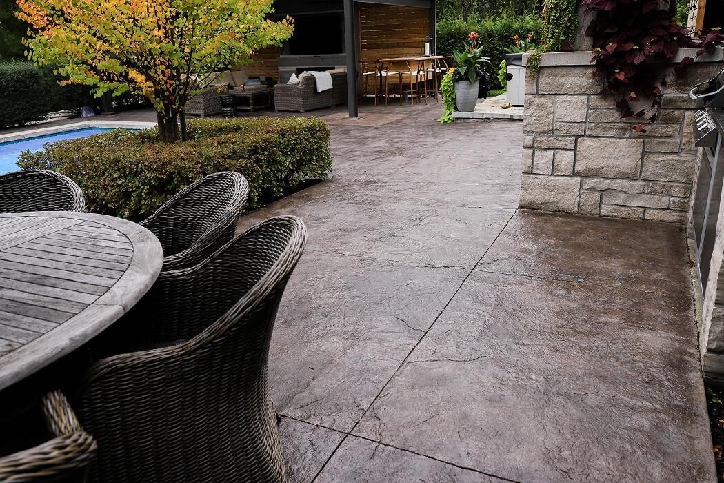 Images Van de Bor Paving Ltd