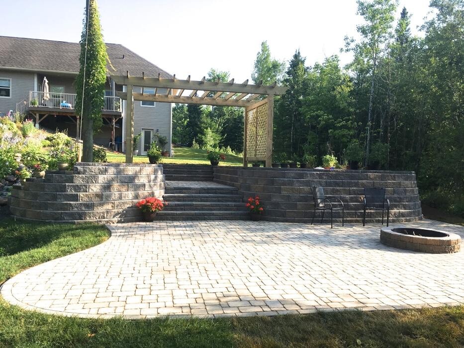 Images Green With Envy Landscaping