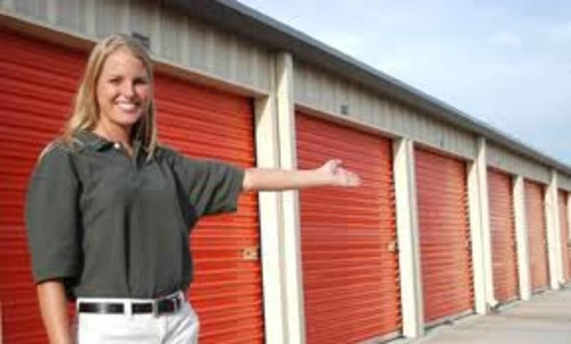 Images Dartmouth Secure Self Storage