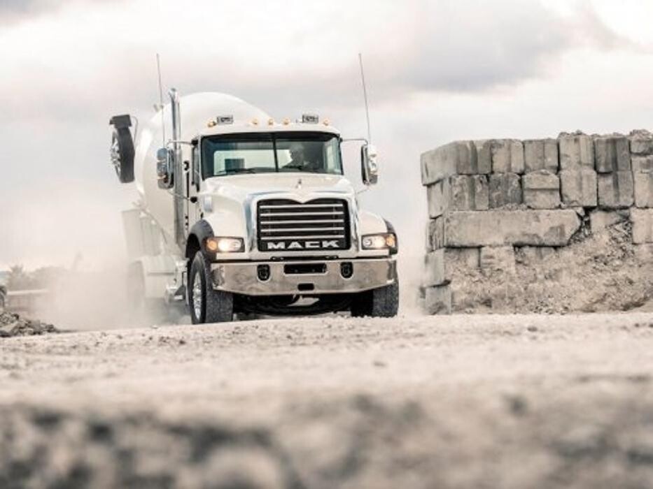 Images Salmon Arm Ready Mix Ltd