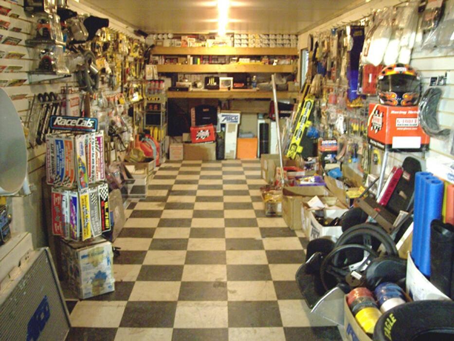 Images Finish Line Racing Products