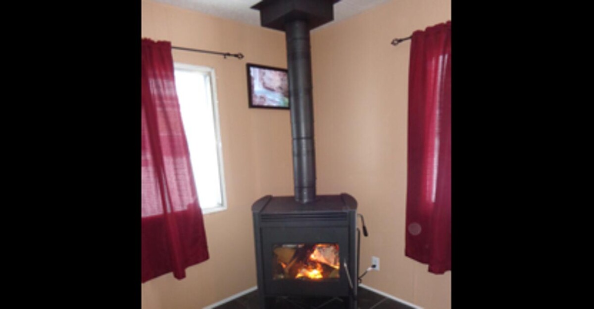 Images Monashee Chimney Expert Ltd