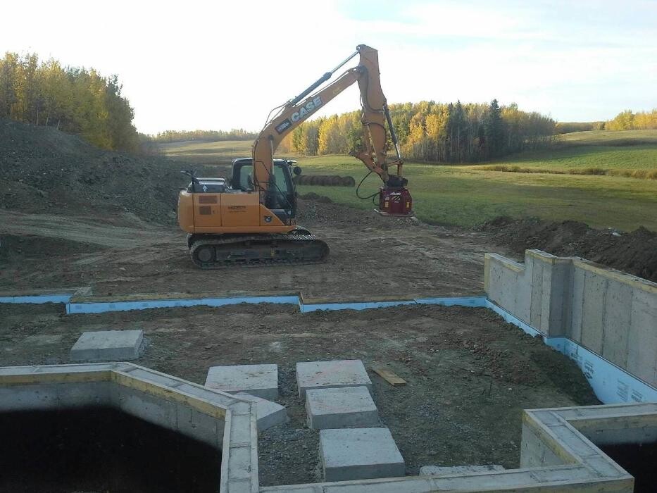 Images Moores Backhoe Service