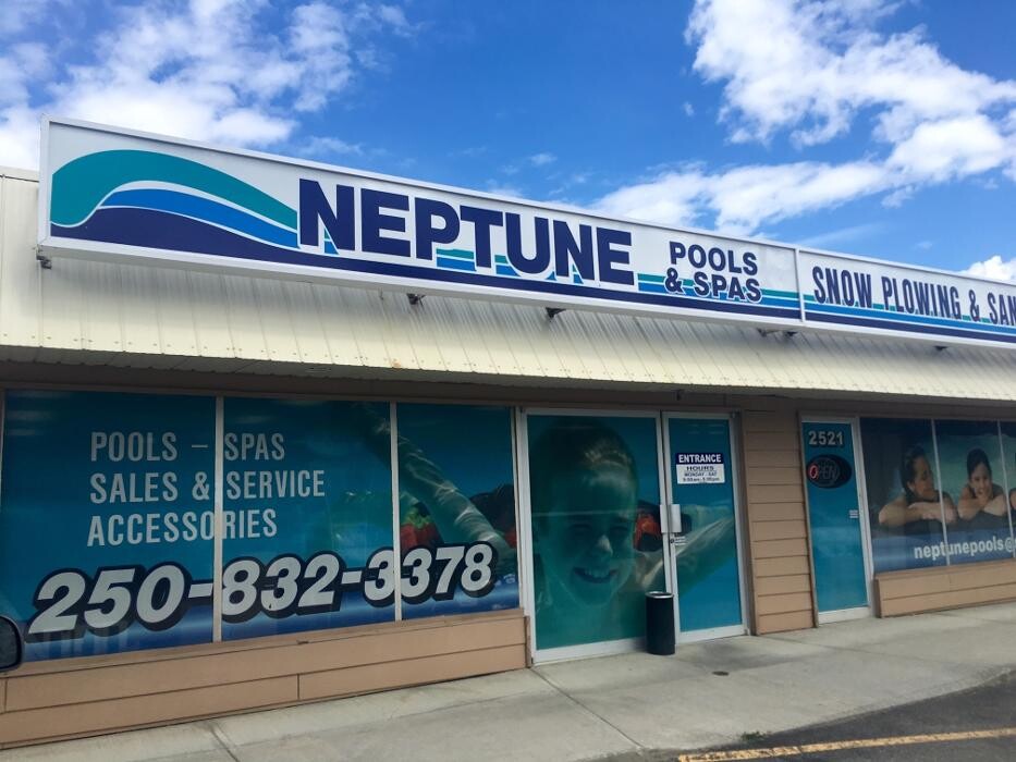 Images Neptune Pools & Spas