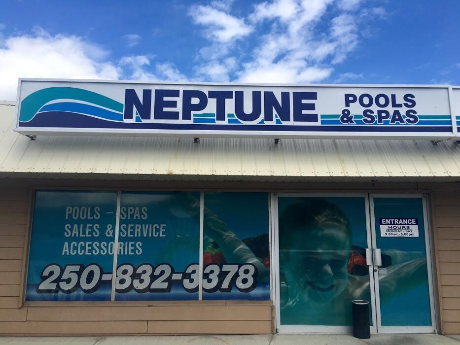 Images Neptune Pools & Spas