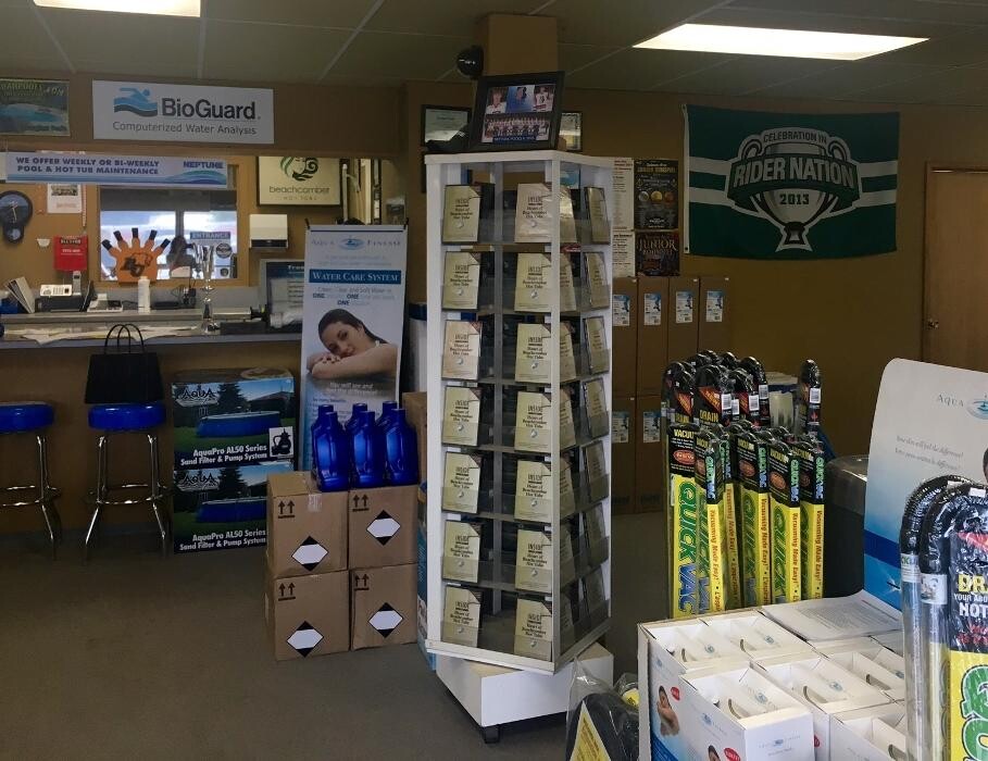 Images Neptune Pools & Spas