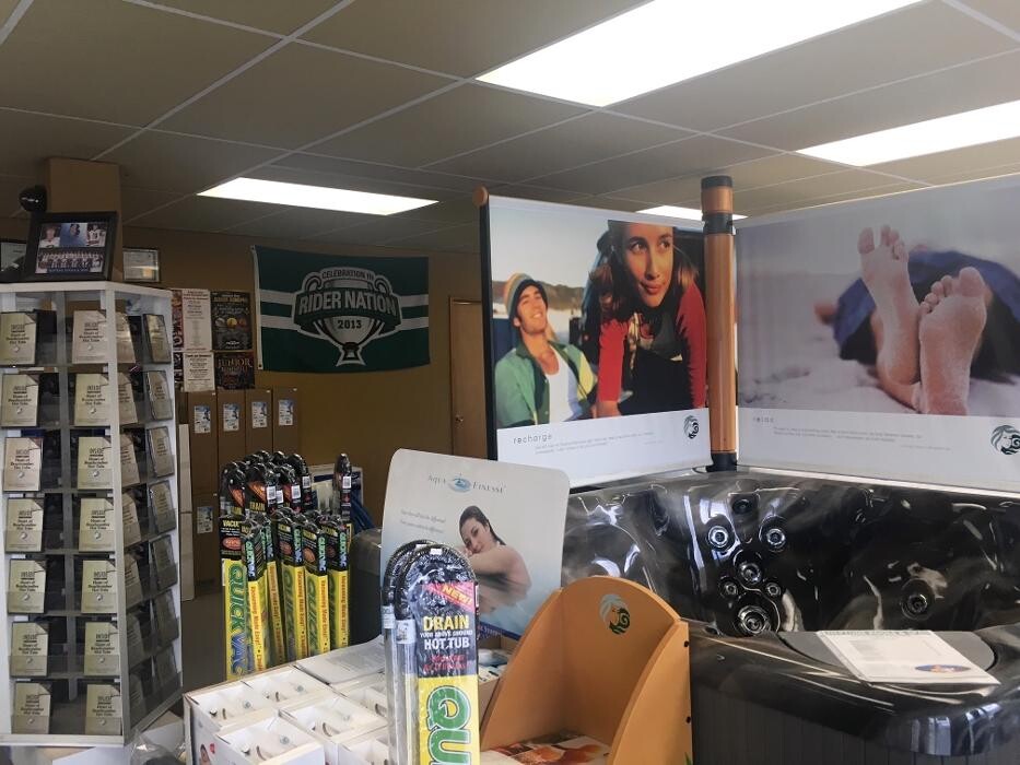 Images Neptune Pools & Spas