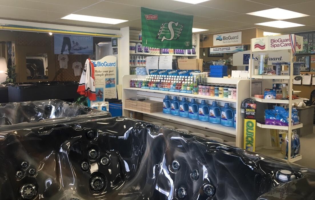 Images Neptune Pools & Spas