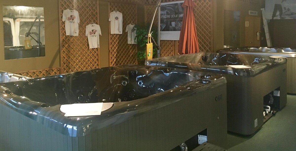 Images Neptune Pools & Spas