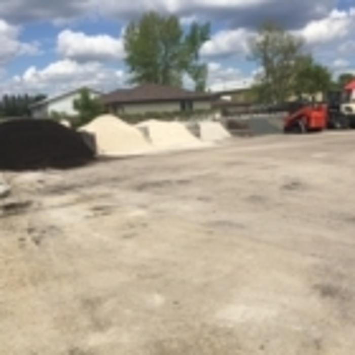 Images Selkirk Landscaping Ltd