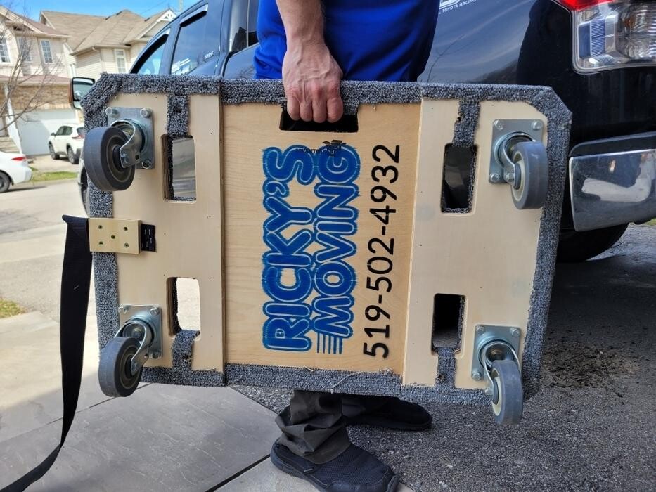 Images Ricky's Moving, Delivery & Rubbish Removal