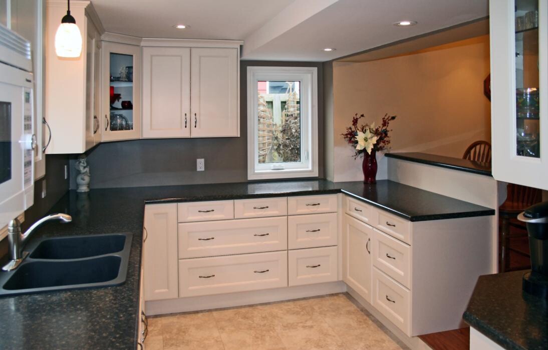 Images Nu-Way Kitchens Inc