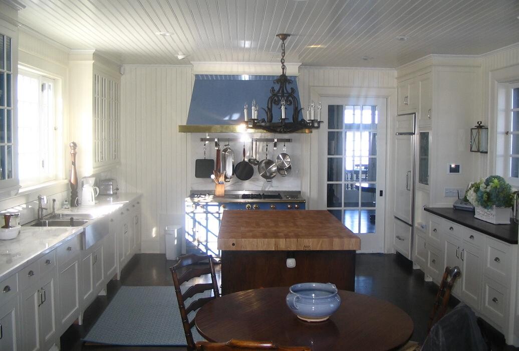 Images Nu-Way Kitchens Inc