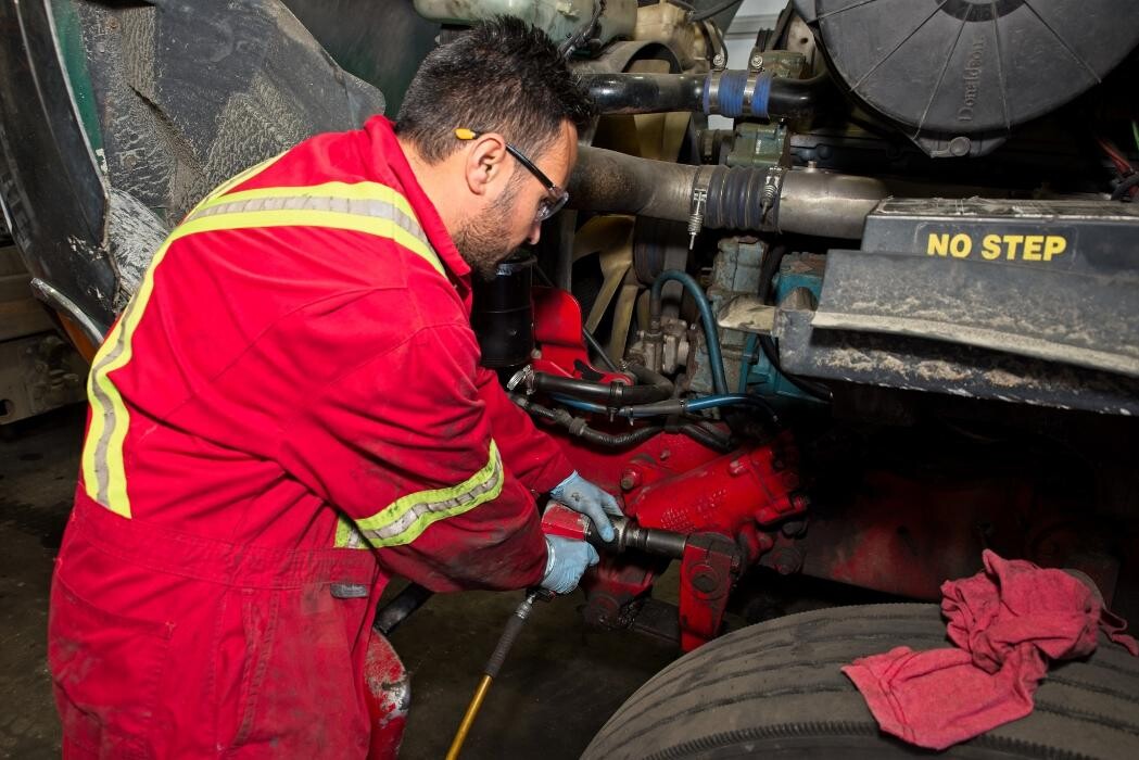 Images Dieseltech Truck Repair & Mobile Service
