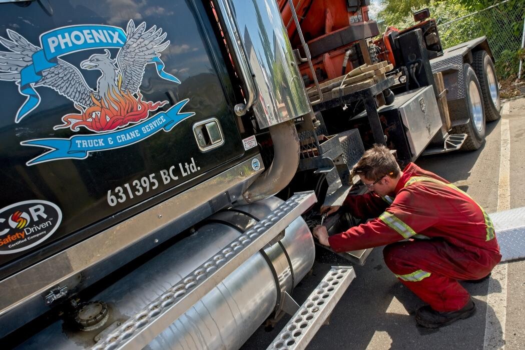 Images Dieseltech Truck Repair & Mobile Service