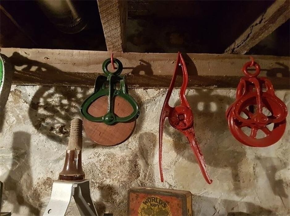 Images Ferguson Auctioneering & Appraisal