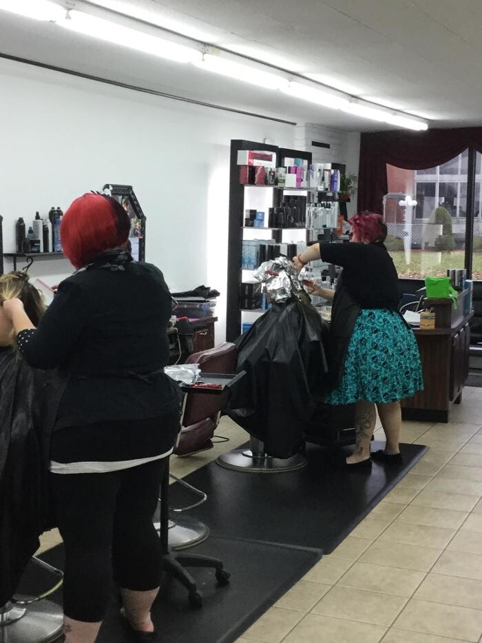Images Catherine's Hairstyling & Barbershop