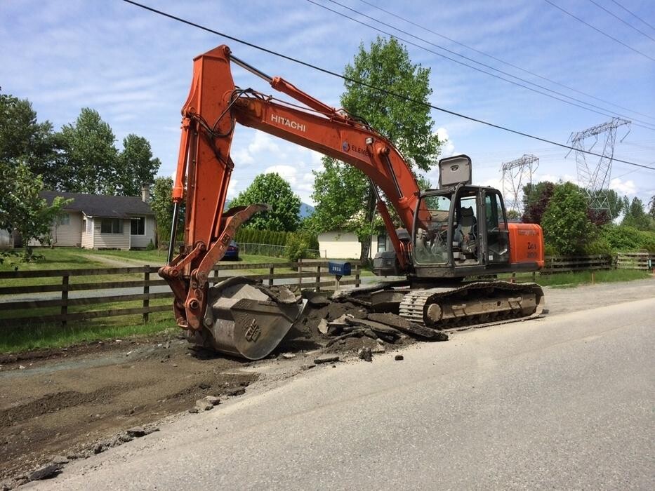 Images Element Excavating Ltd