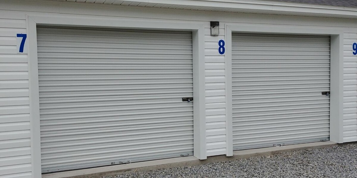 Images Maritime Self-Storage