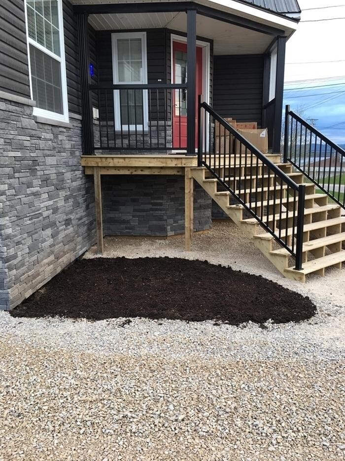 Images Q.N.H Excavating & Landscaping Ltd