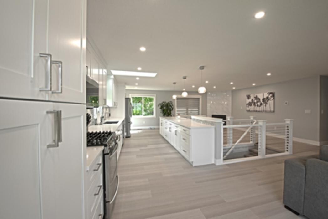Images Sage Ventures Ltd