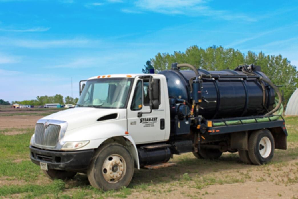 Images Steam-Est Industries Ltd