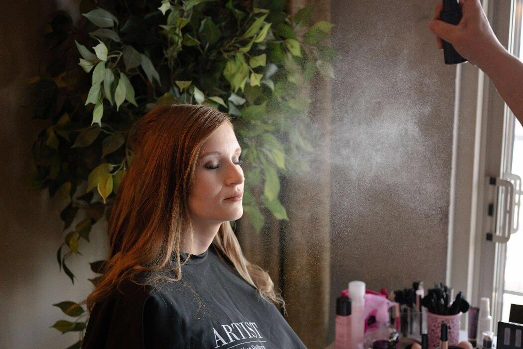 Images Lyne Michaud Directrice des Ventes Indépendantes Mary Kay