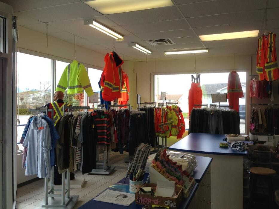 Images Sujitra's Suds & Seams