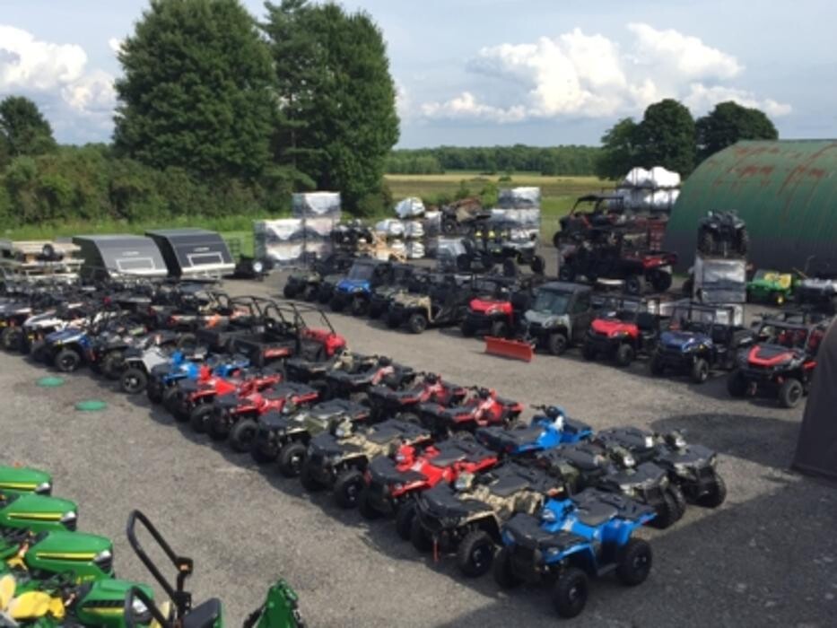 Images Byers Equipment Motorsports - Orillia