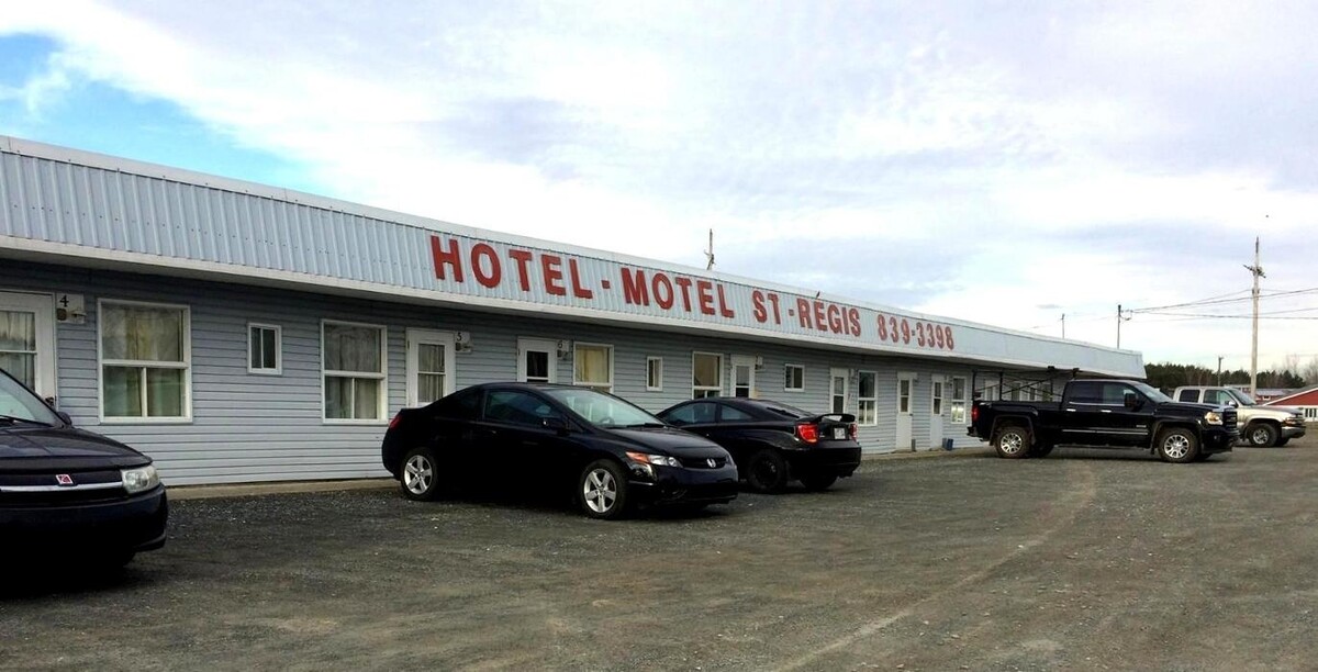 Images Hôtel & Motel St-Régis