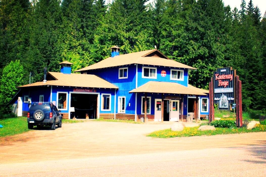 Images Crawford Bay Cottage & RV Park