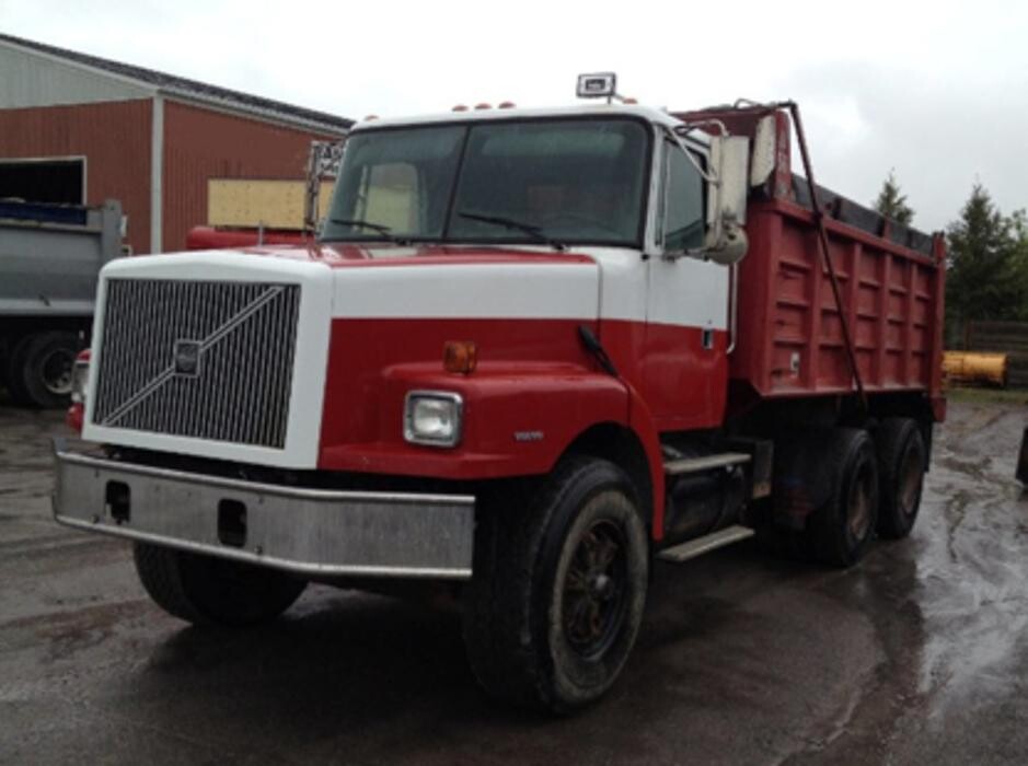 Images Capital Truck Sales