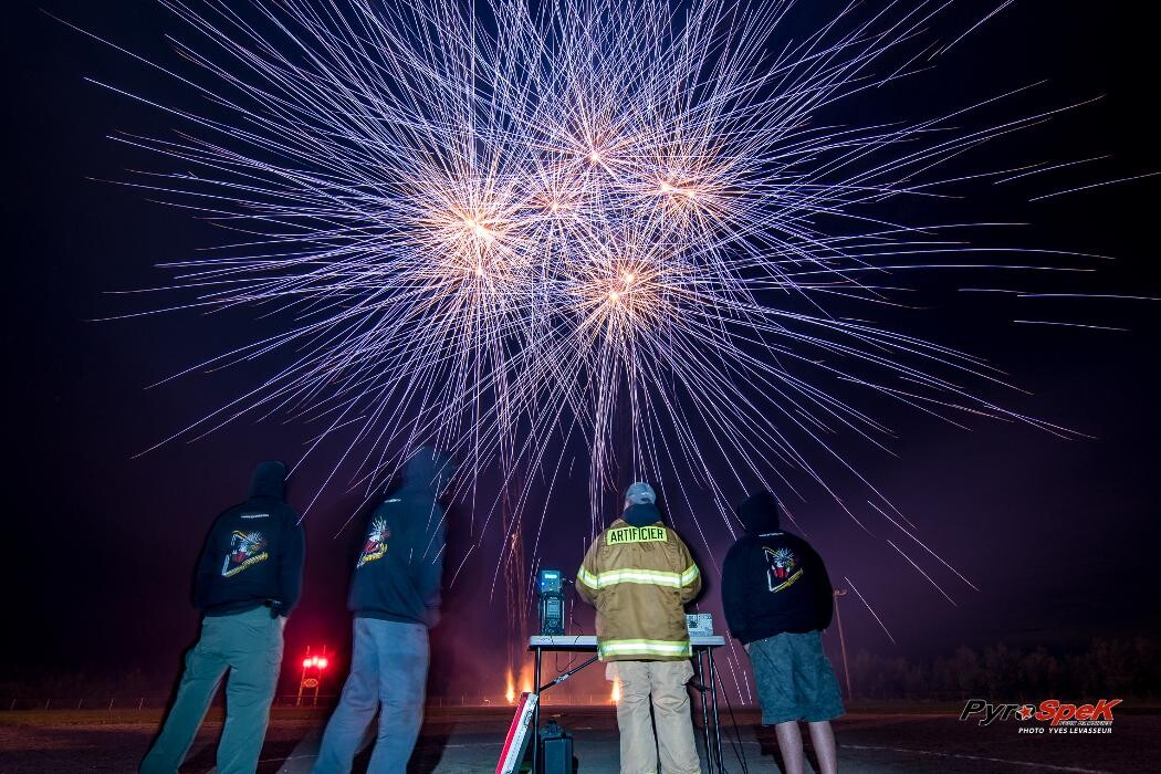Images Feux D'Artifice Pyrospek