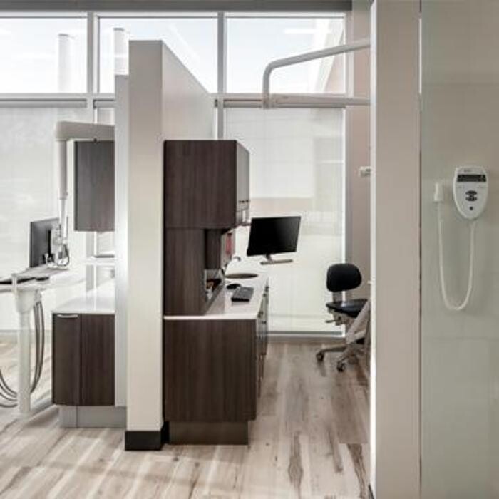Images Poplar Dental - Calgary