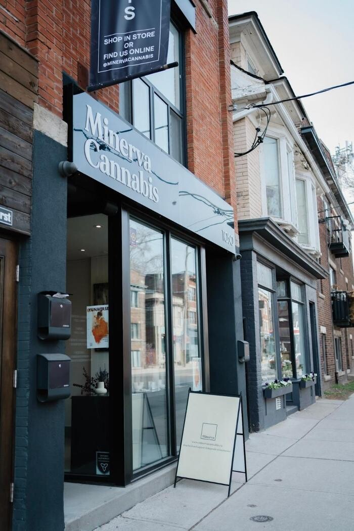 Images Minerva Cannabis Weed Dispensary Toronto