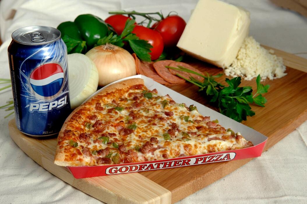Images Godfathers Pizza - Hagersville