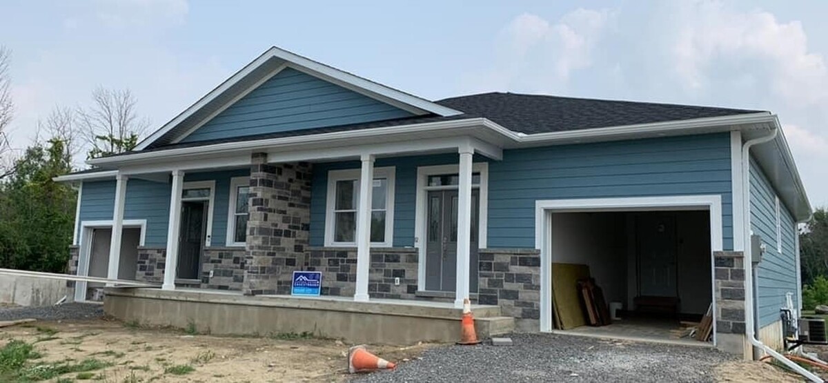 Images Eastern Ontario Eavestrough