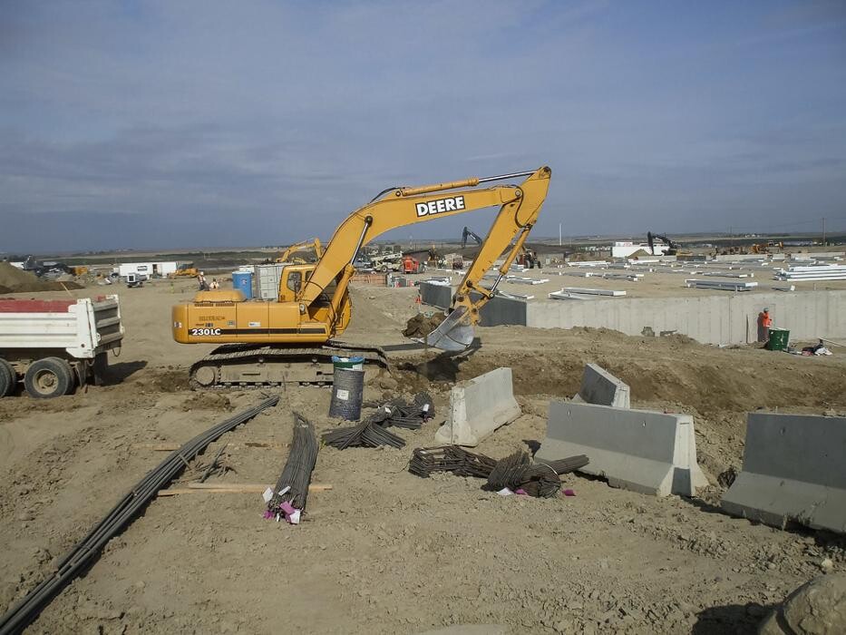 Images DELTRAC Earthworks Inc.