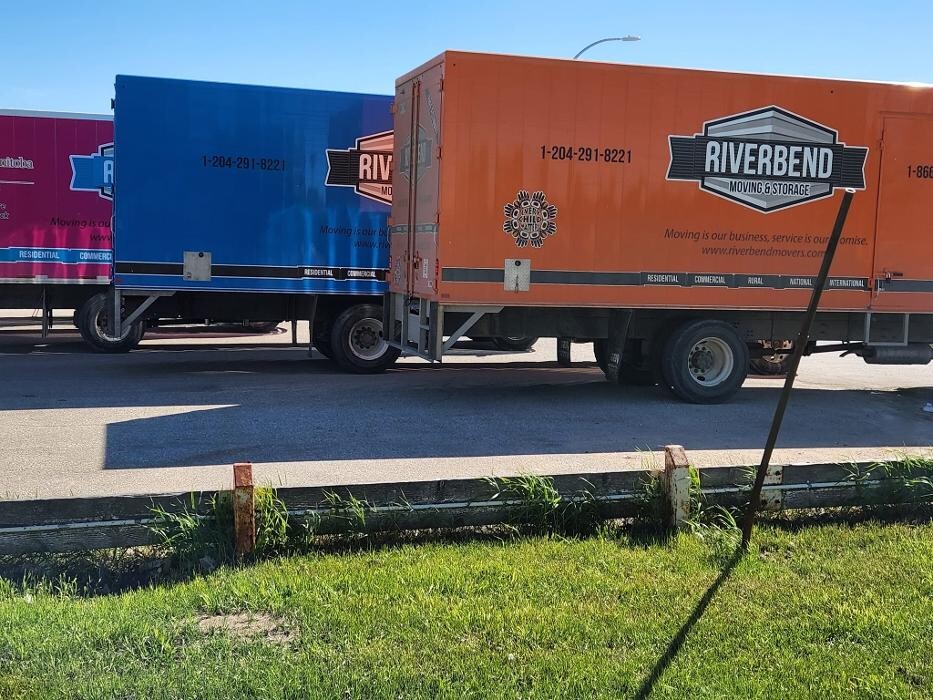Images Riverbend Moving & Storage