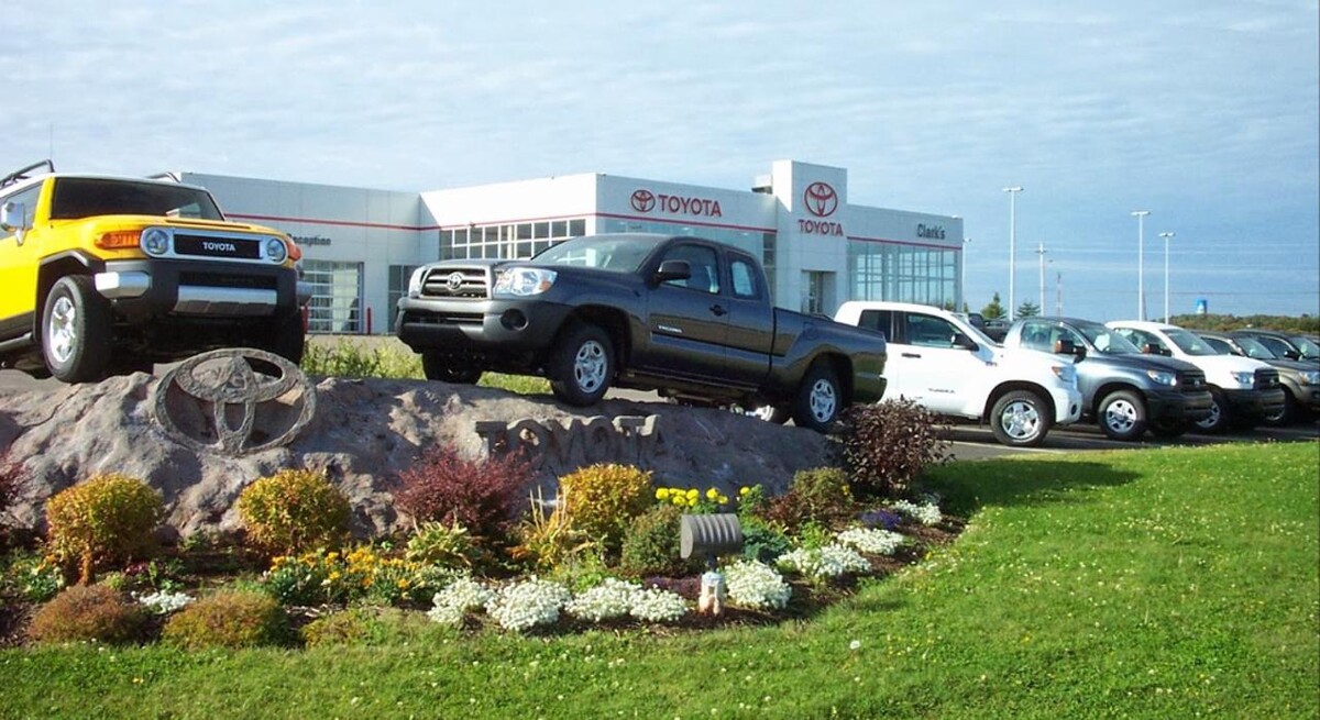 Images Summerside Toyota
