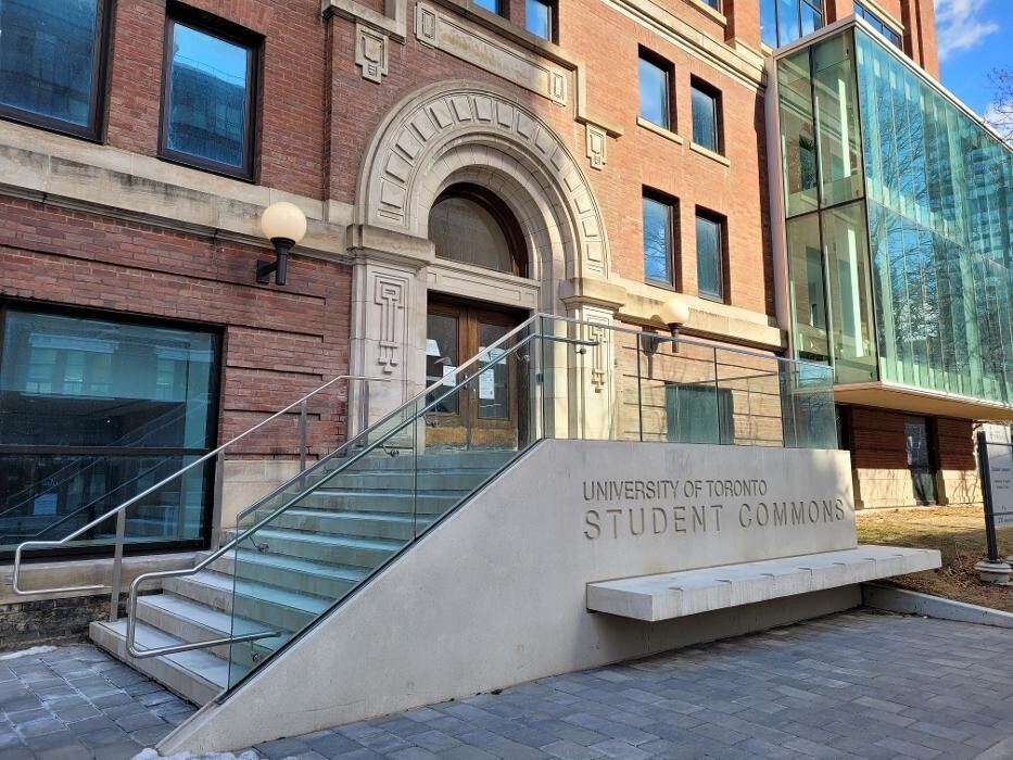 Images RBC On Campus (Cash at ATM Only)