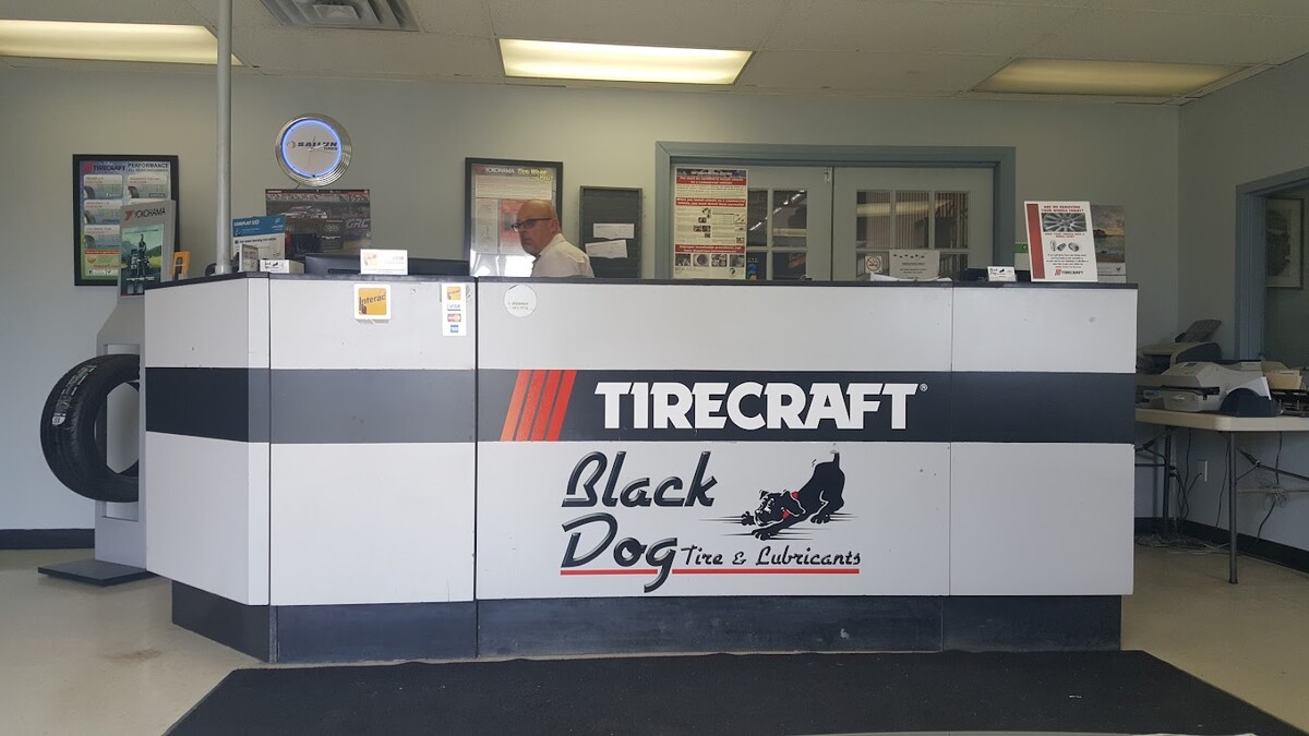 Images Black Dog Tirecraft Kingston