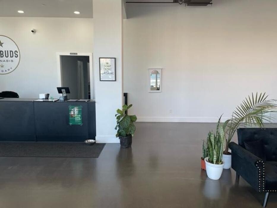Images Cowbuds Cannabis Weed Dispensary Calgary