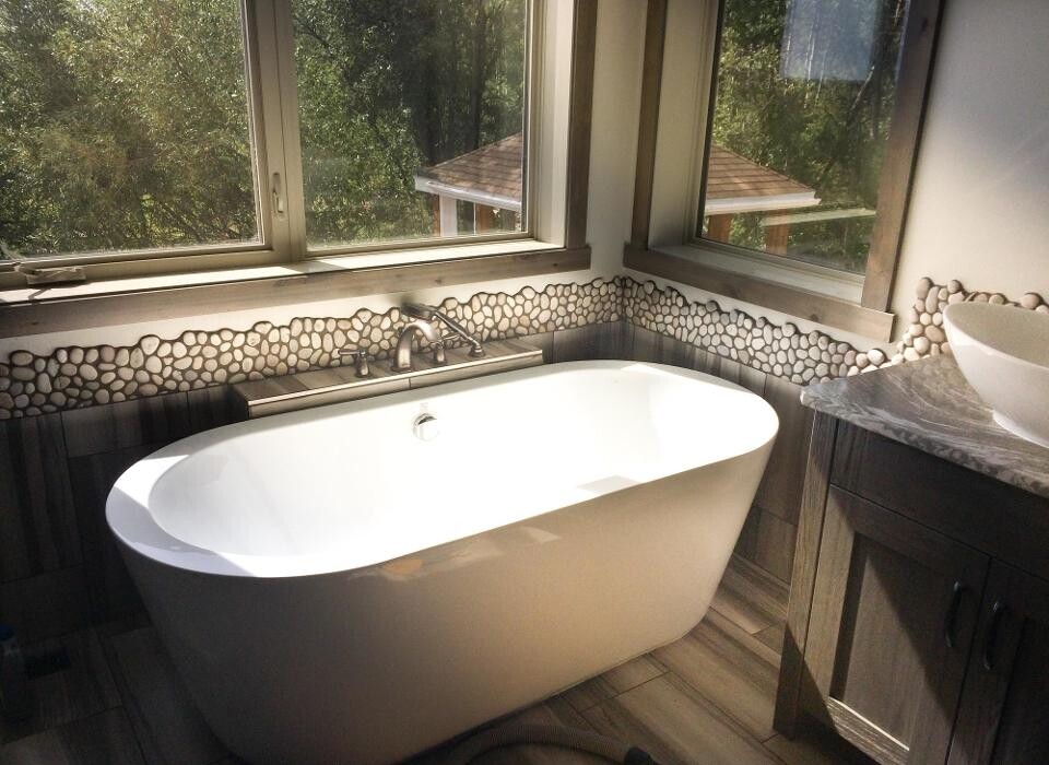 Images Guenther Homes & Development Ltd