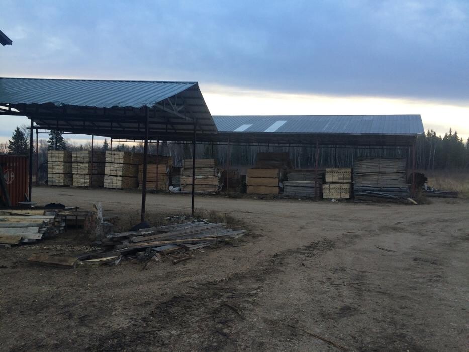 Images Riehl Lumber & Logging Inc