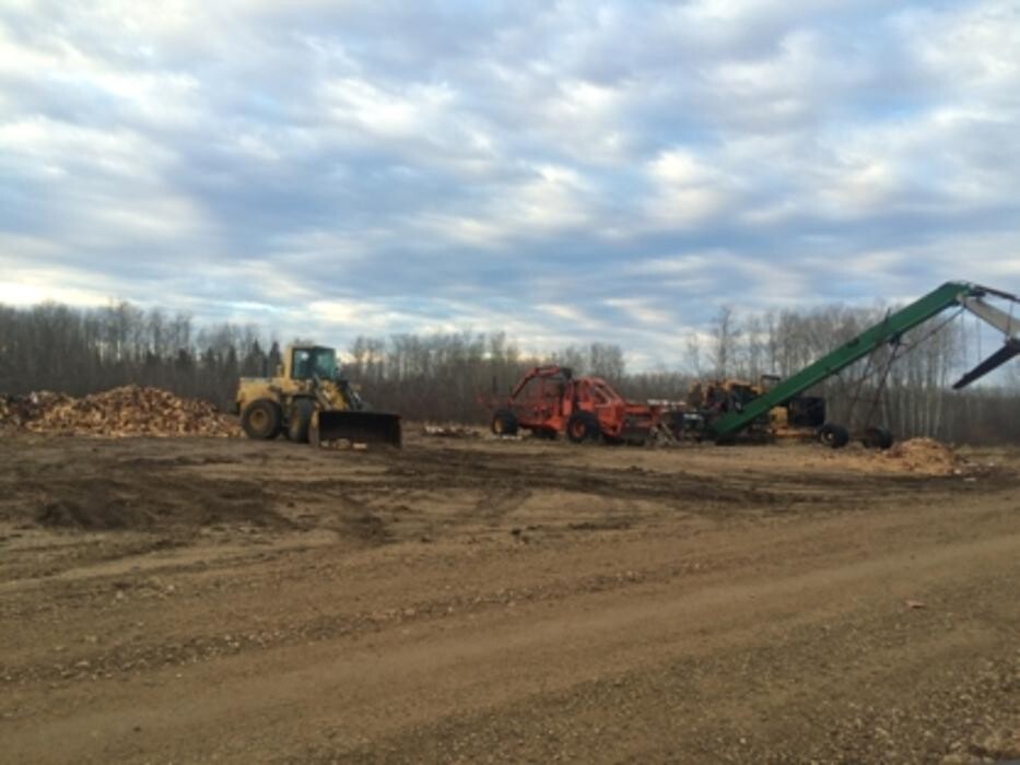 Images Riehl Lumber & Logging Inc