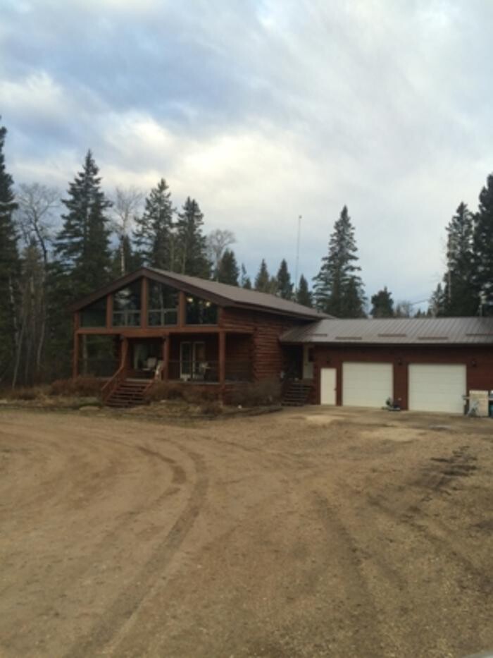 Images Riehl Lumber & Logging Inc