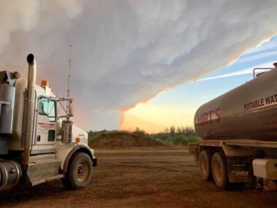 Images Hirt's Vacuum Truck Service Ltd